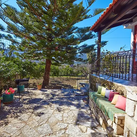 Anemelia' Villa *